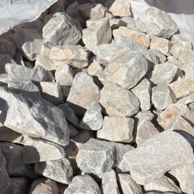Серо-розовый щебень – 8–13 см